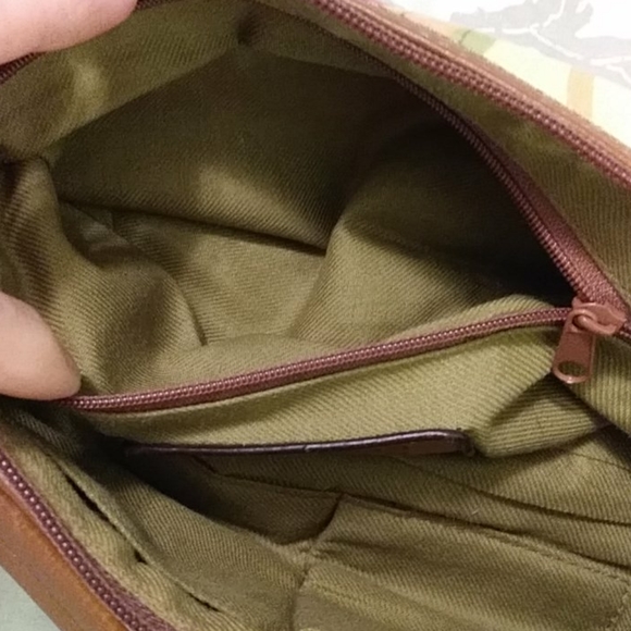 Relic Handbag - Picture 6 of 10